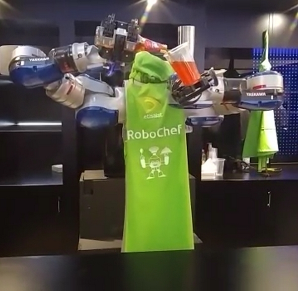 RoboKiosk Gitex 2017